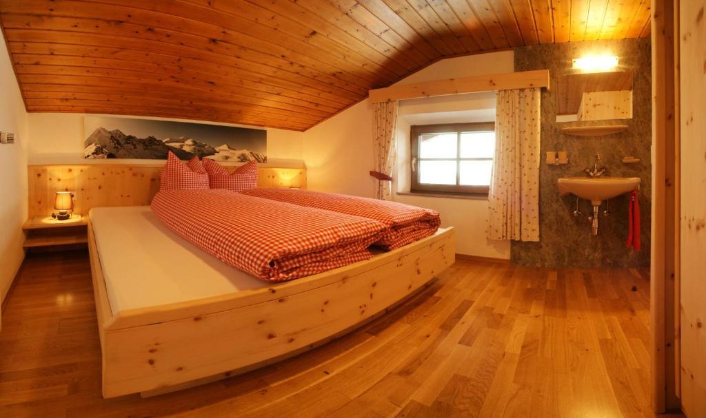 Vila Tobadillerhof Wenns Pokoj fotografie